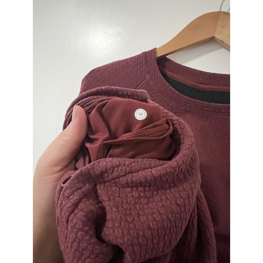 Lululemon Textured Training Sweatshirt & Shorts Set - Men's Burgundy Size Medium - Picture 6 of 11